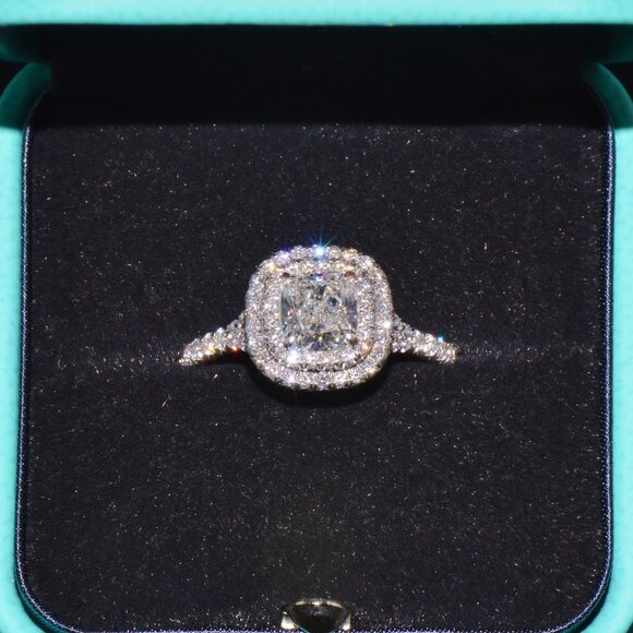 Genuine Tiffany & Co. Natural 1.30Cts Diamond Soleste Platinum Engagement Ring - Picture 3 of 13